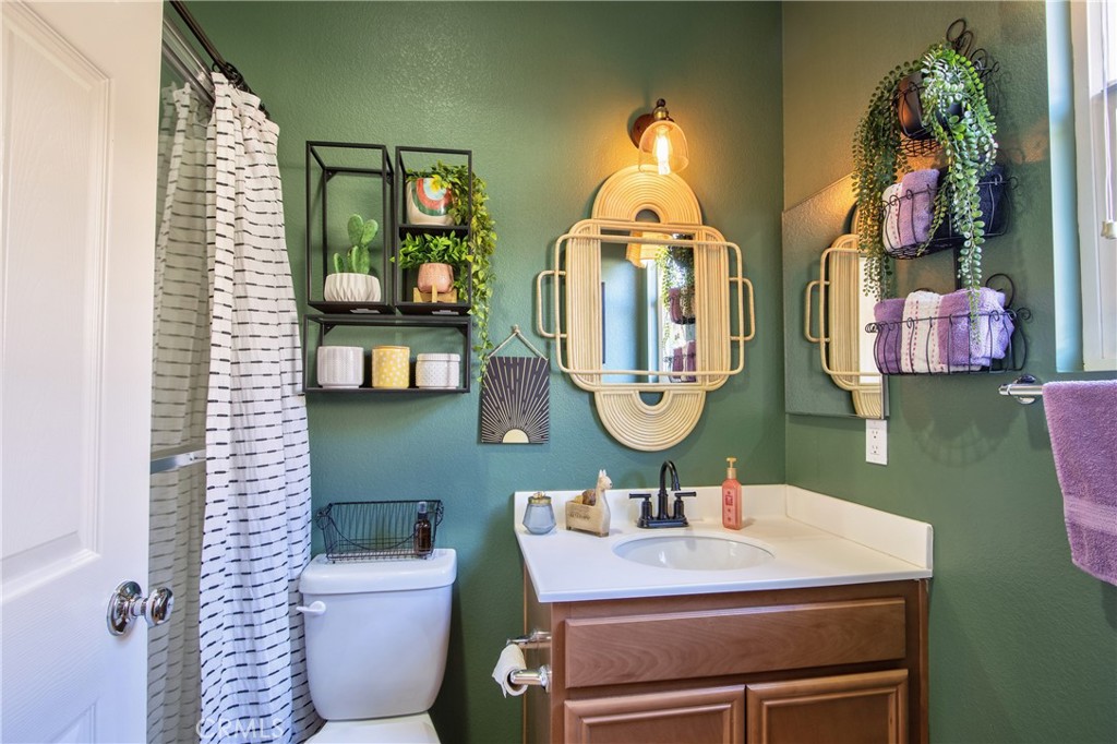 MLS #IV25110004 image #36