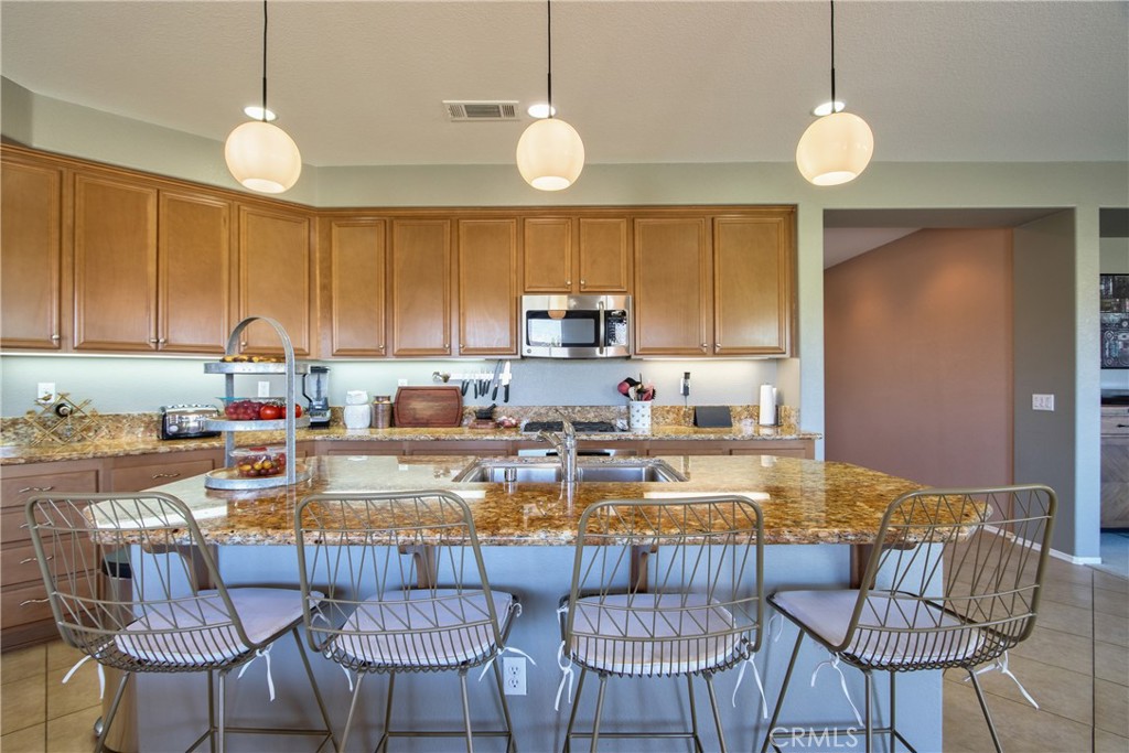 MLS #IV25110004 image #9