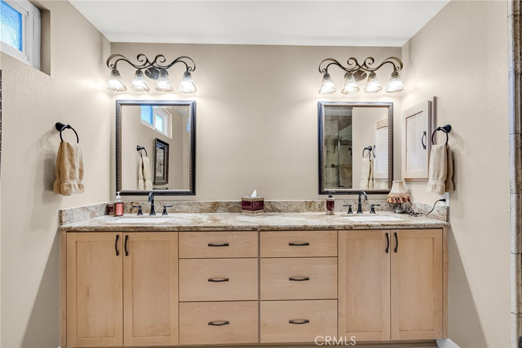 MLS #IV25112124 image #14