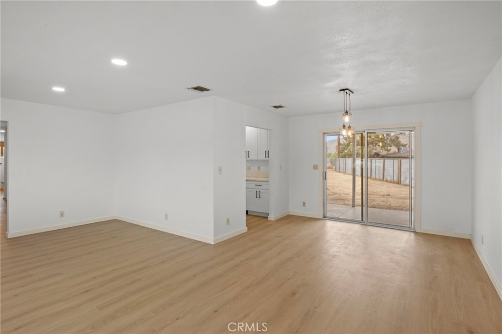 MLS #IV25123905 image #10