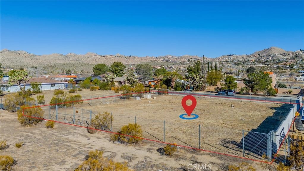 MLS #IV25133000 image #2