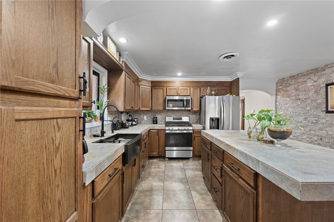 MLS #IV25137439 image #7