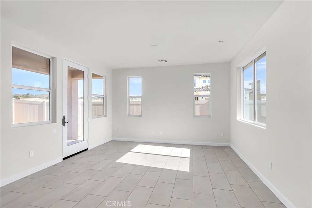 MLS #IV25148235 image #11