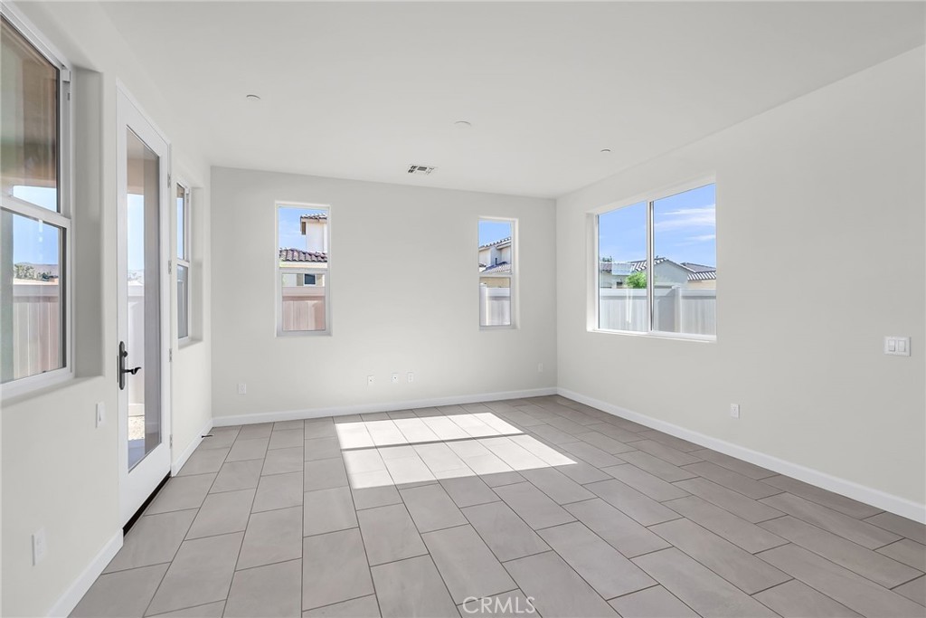 MLS #IV25148235 image #12