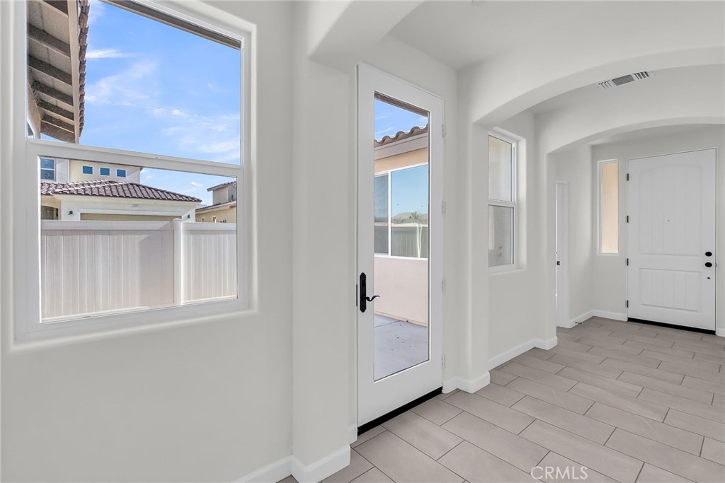 MLS #IV25148235 image #14