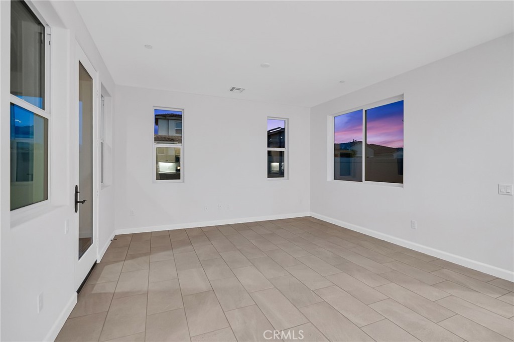 MLS #IV25148235 image #3