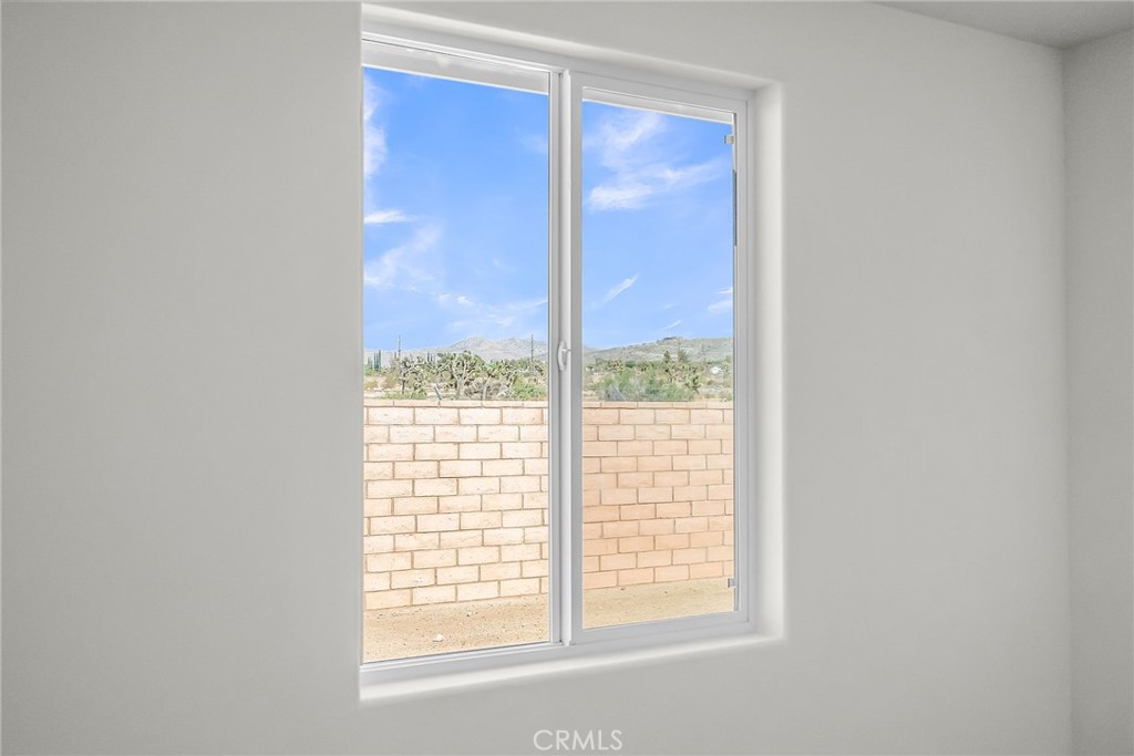 MLS #IV25148472 image #16