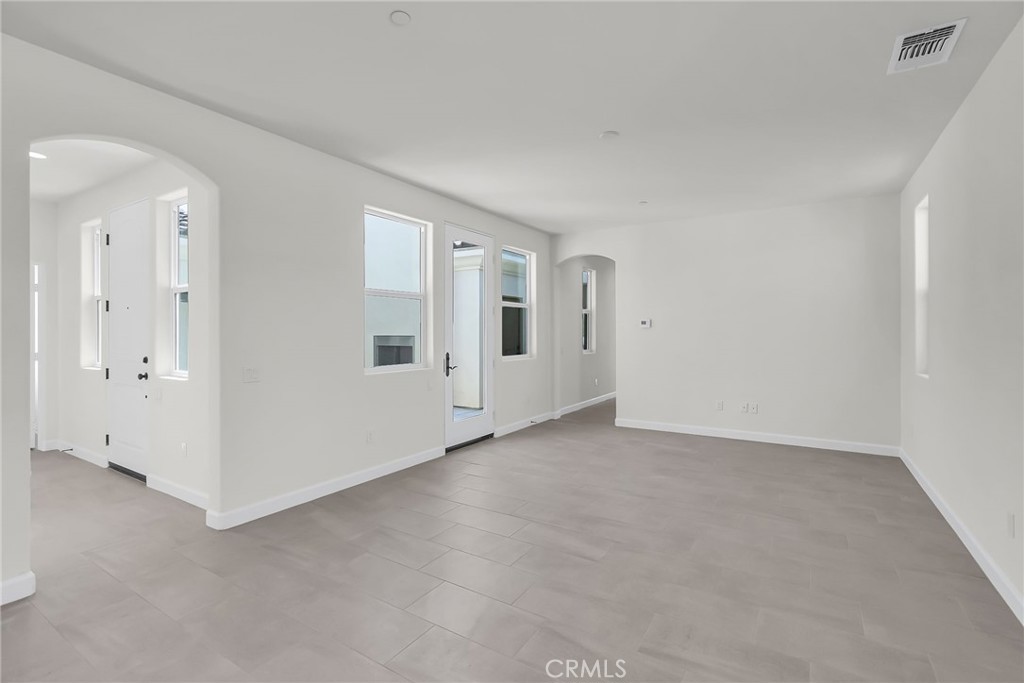 MLS #IV25148484 image #8