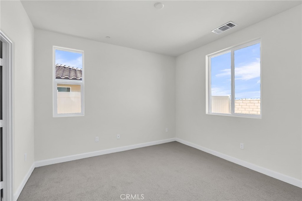 MLS #IV25148487 image #15