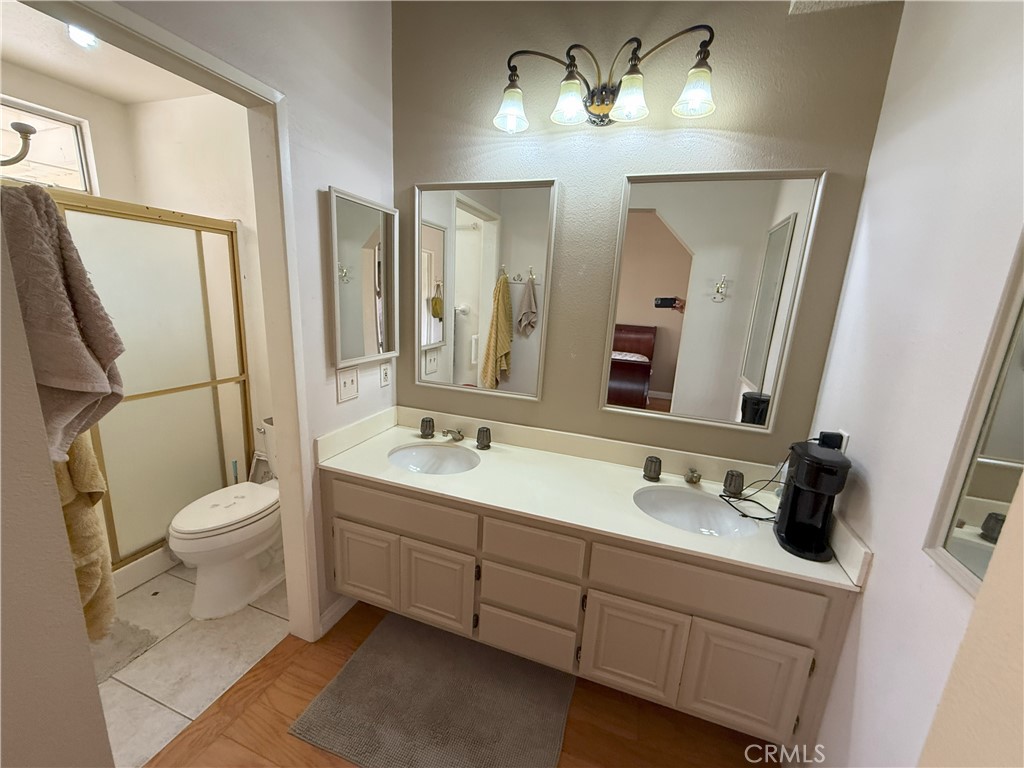 MLS #IV25171898 image #8