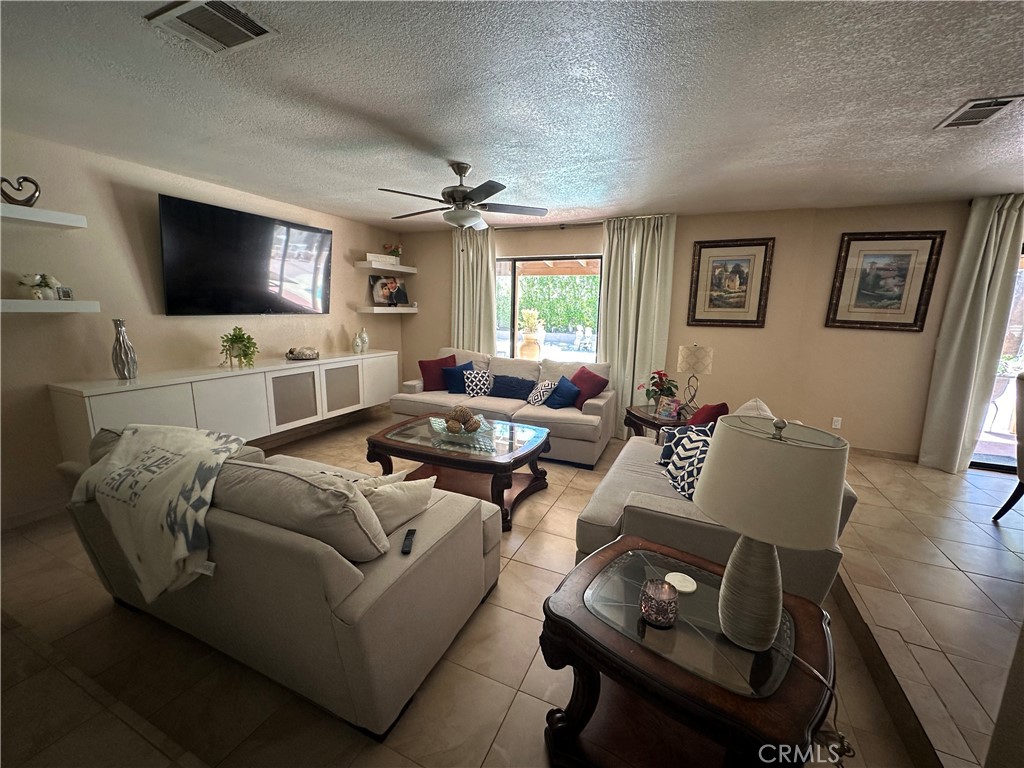 MLS #IV25172952 image #4