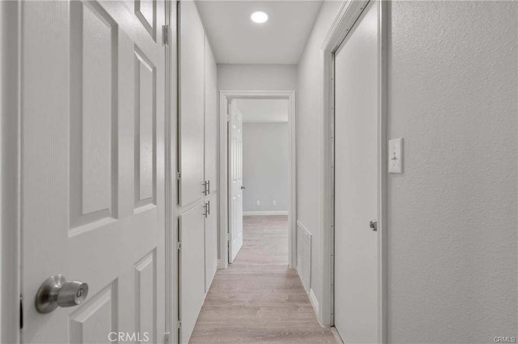 MLS #IV25182614 image #4