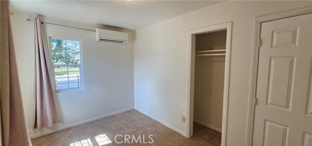 MLS #IV25183880 image #4