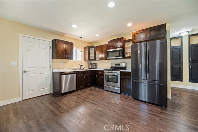 MLS #IV25191593 image #12