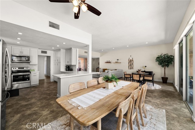 MLS #IV25195077 image #10