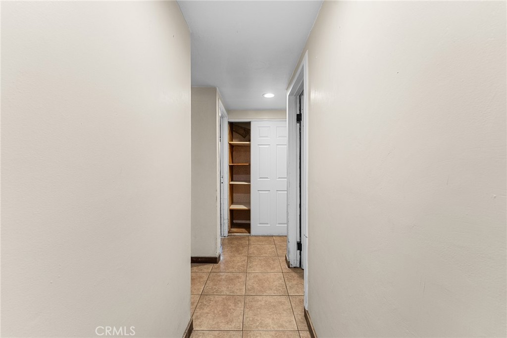 MLS #IV25196104 image #9