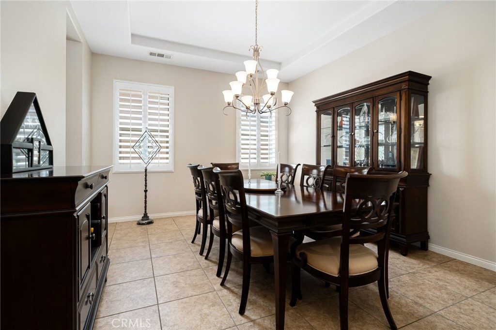 MLS #IV25197370 image #15