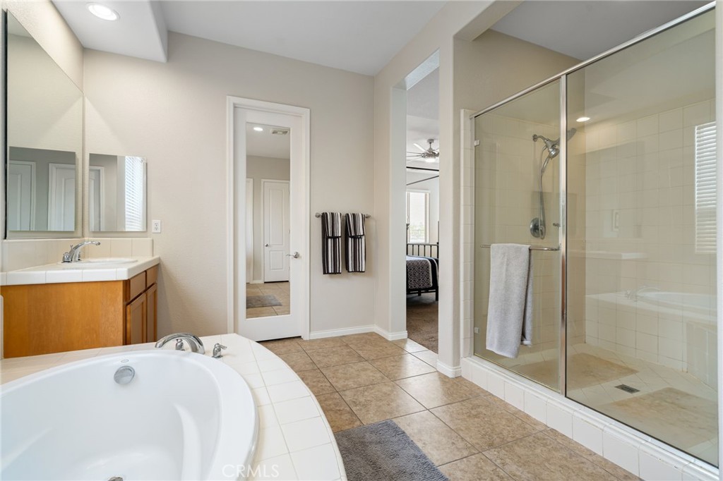 MLS #IV25197370 image #19