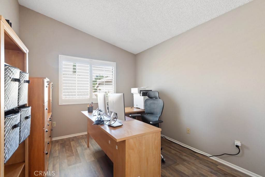 MLS #IV25213786 image #13