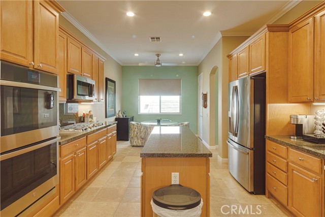 MLS #IV25215680 image #15