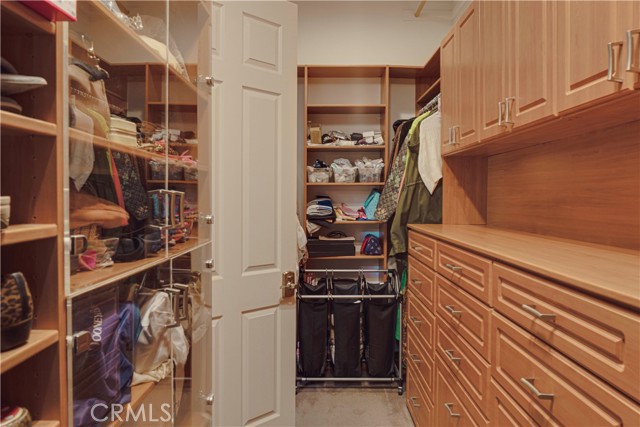 MLS #IV25215680 image #38