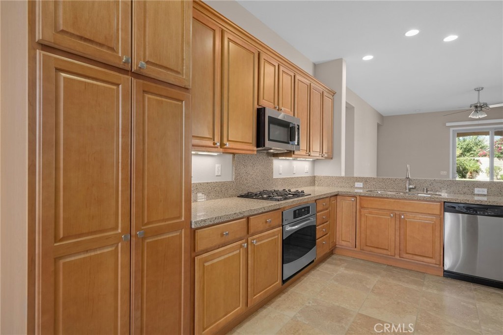 MLS #IV25216943 image #5