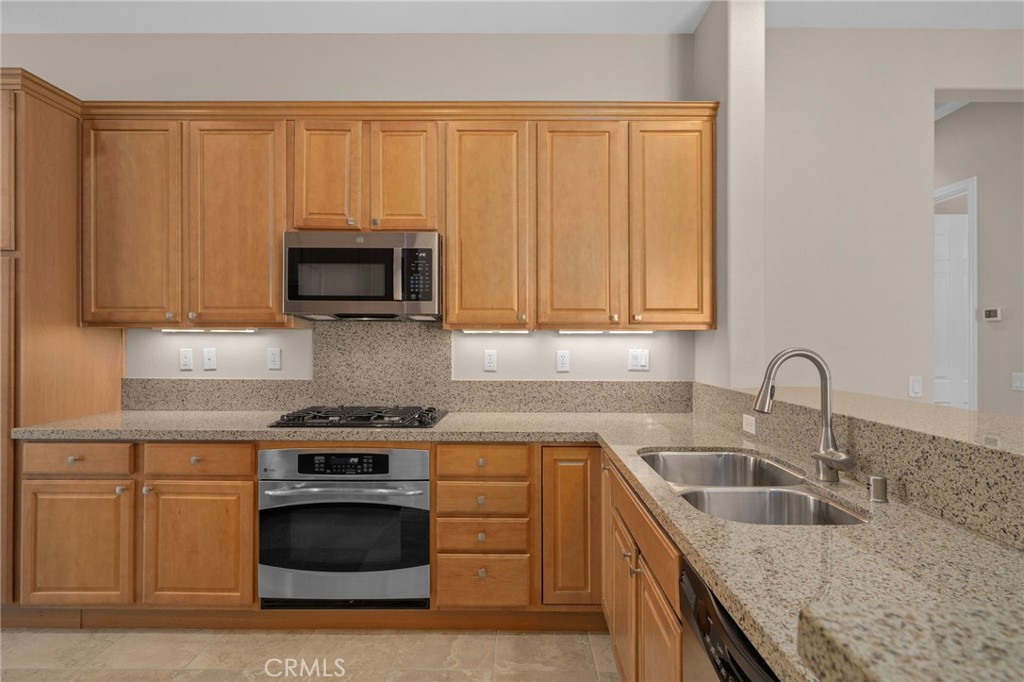 MLS #IV25216943 image #6