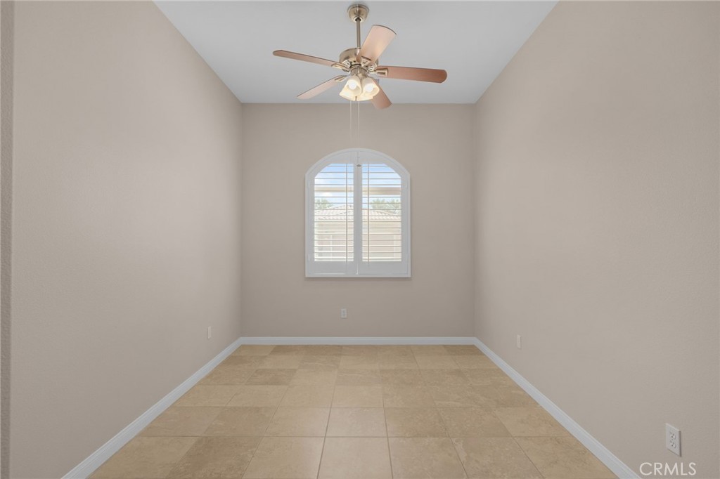 MLS #IV25216943 image #8