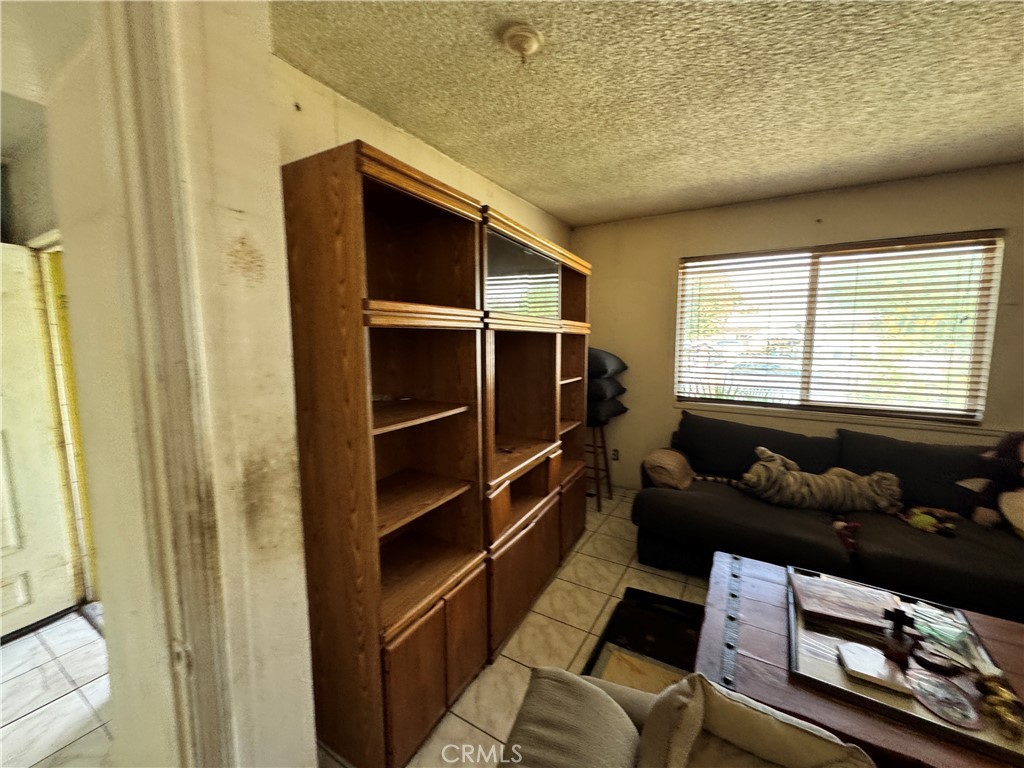 MLS #IV25218448 image #8