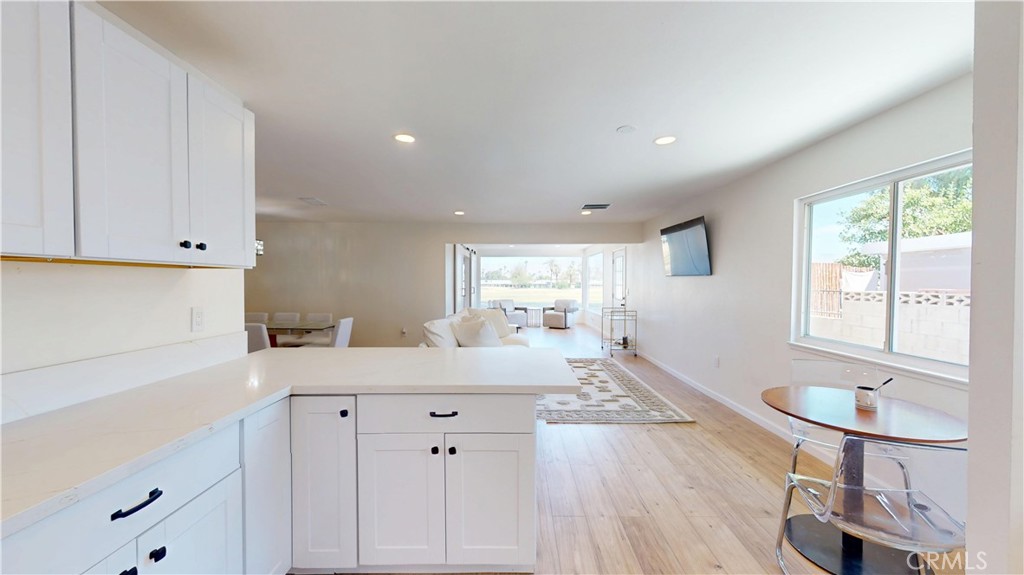 MLS #IV25220099 image #9