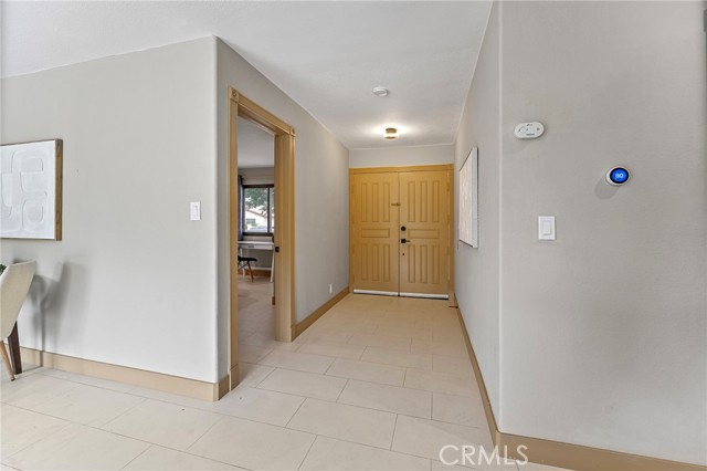 MLS #IV25225080 image #10