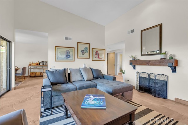 MLS #IV25234259 image #0