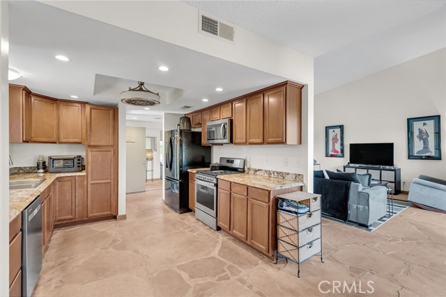 MLS #IV25234259 image #9