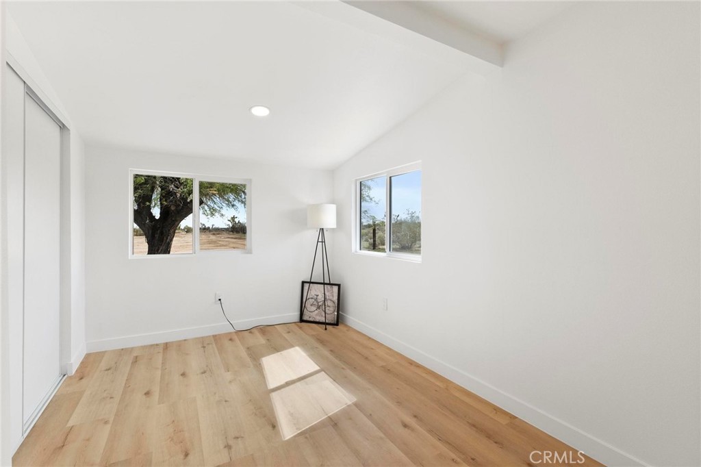 MLS #IV25237958 image #32