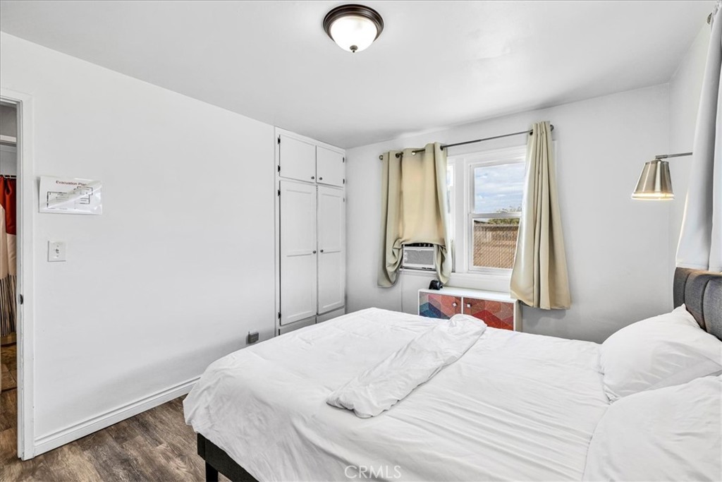 MLS #IV25238582 image #24