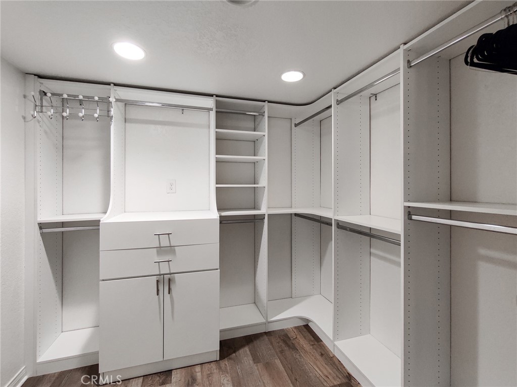 MLS #IV25243362 image #18