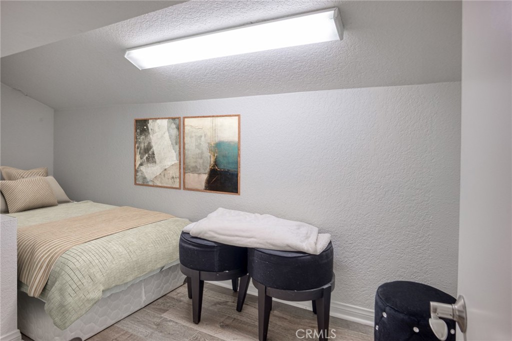 MLS #IV25243362 image #28