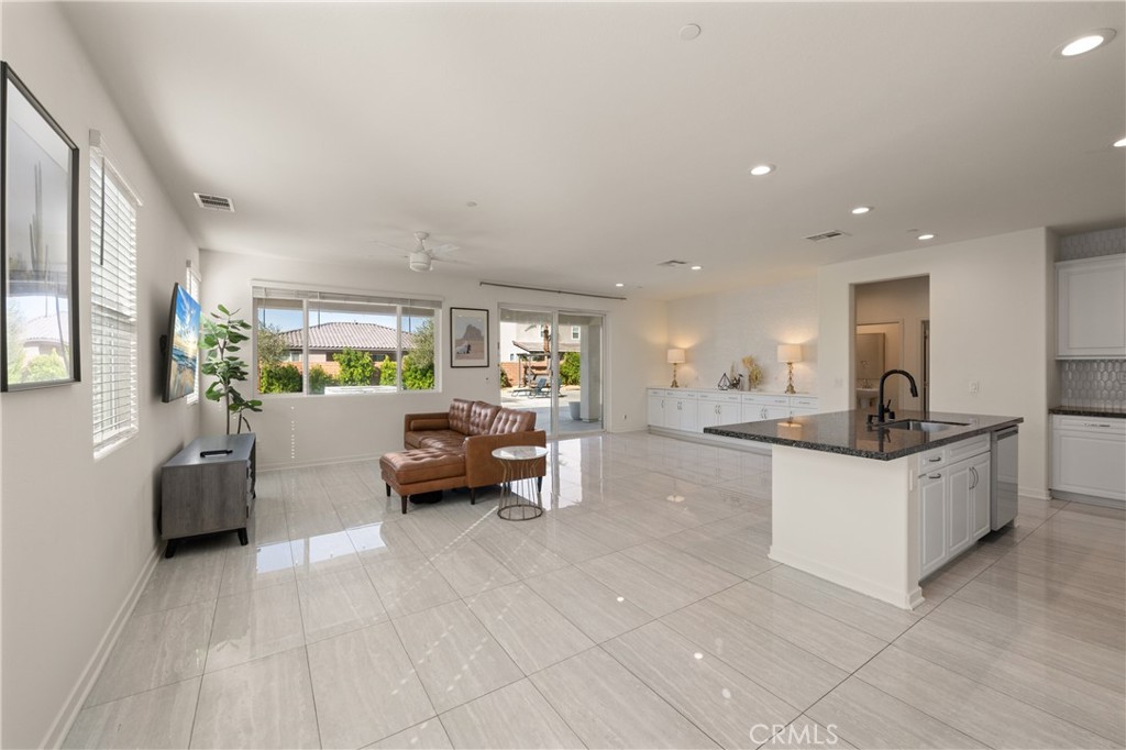 MLS #IV25246534 image #3