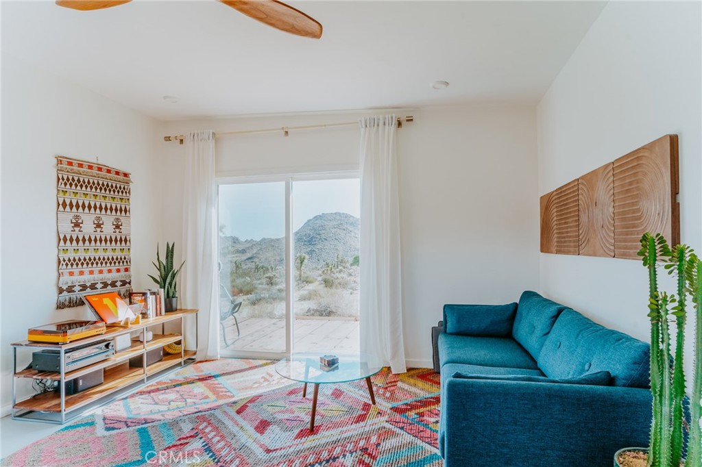 MLS #JT24001300 image #9