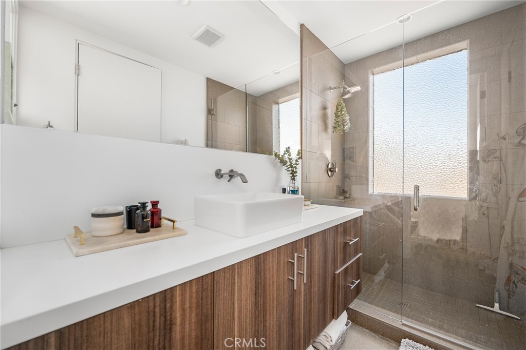 MLS #JT25011770 image #6