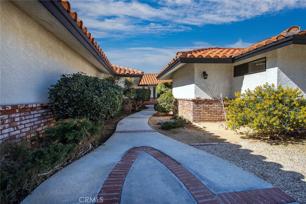 MLS #JT25033373 image #3