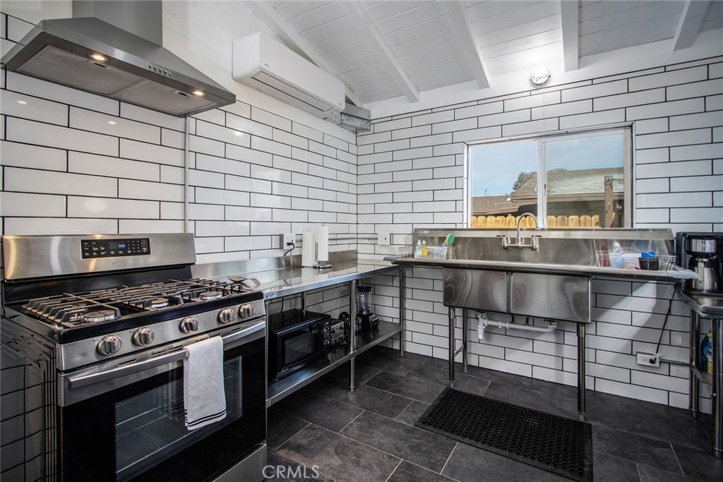 MLS #JT25051478 image #12