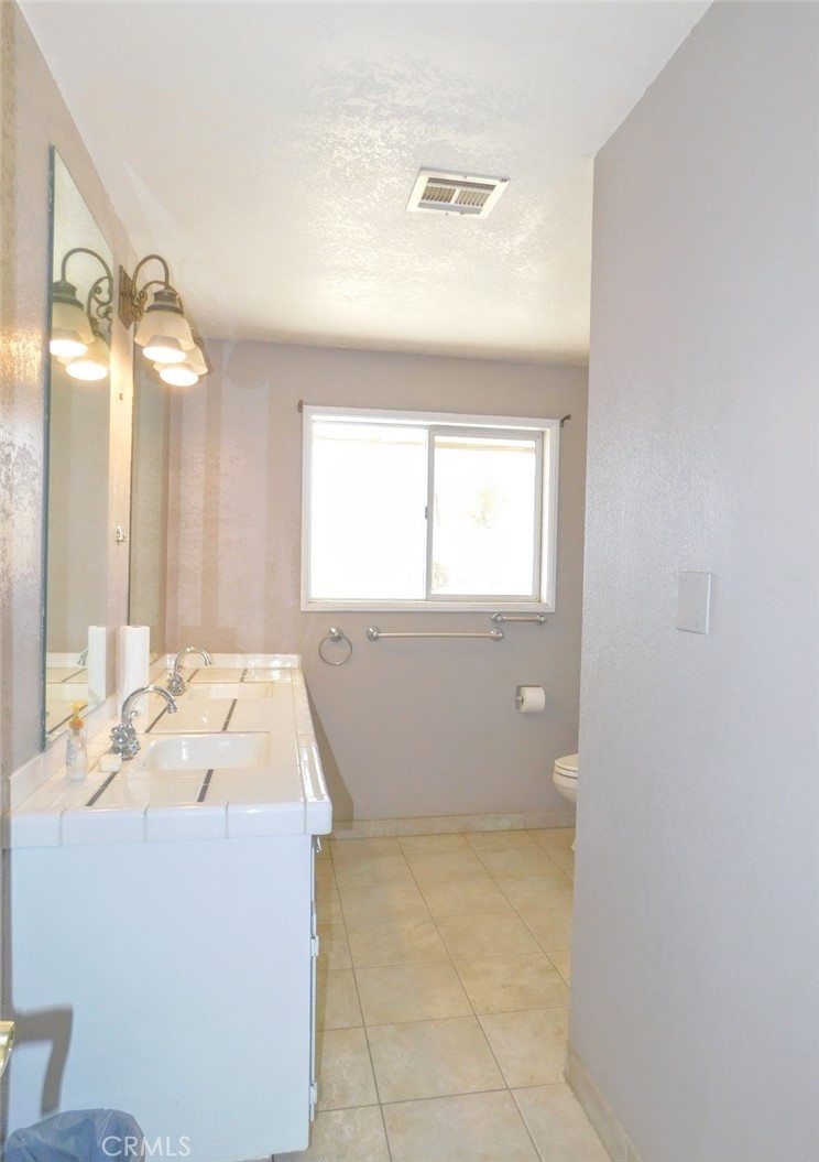 MLS #JT25060982 image #34