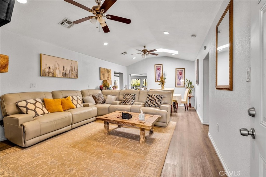 MLS #JT25106505 image #10