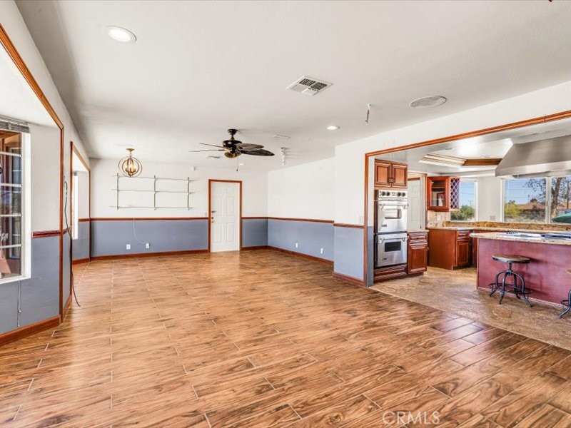 MLS #JT25110385 image #9