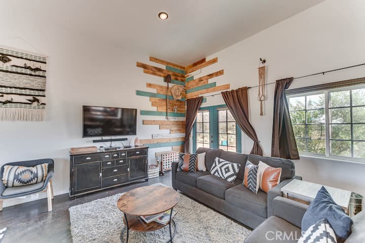 MLS #JT25115319 image #14