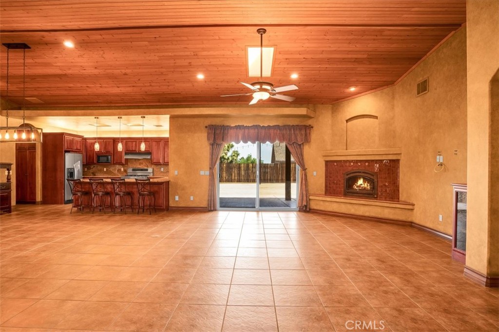 MLS #JT25121781 image #8