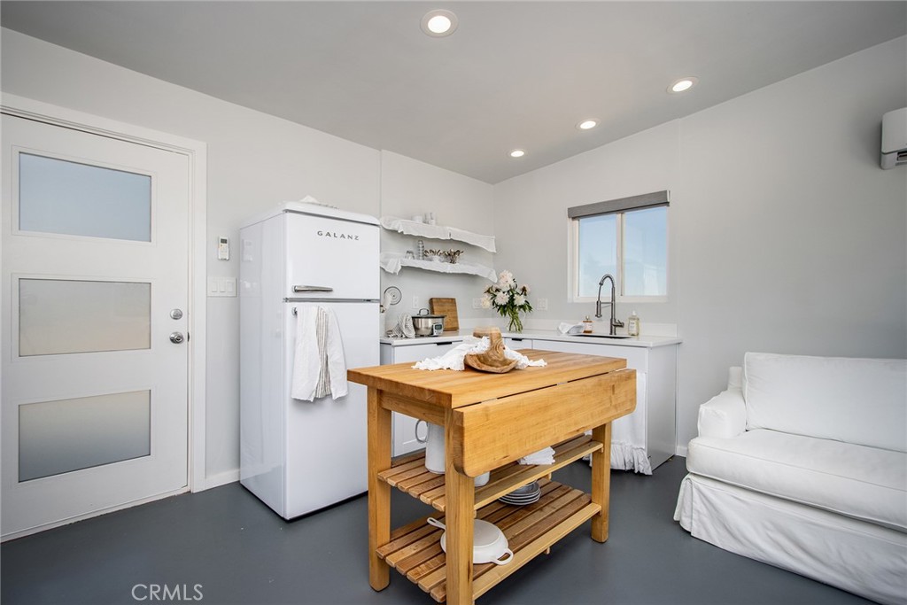 MLS #JT25126386 image #5