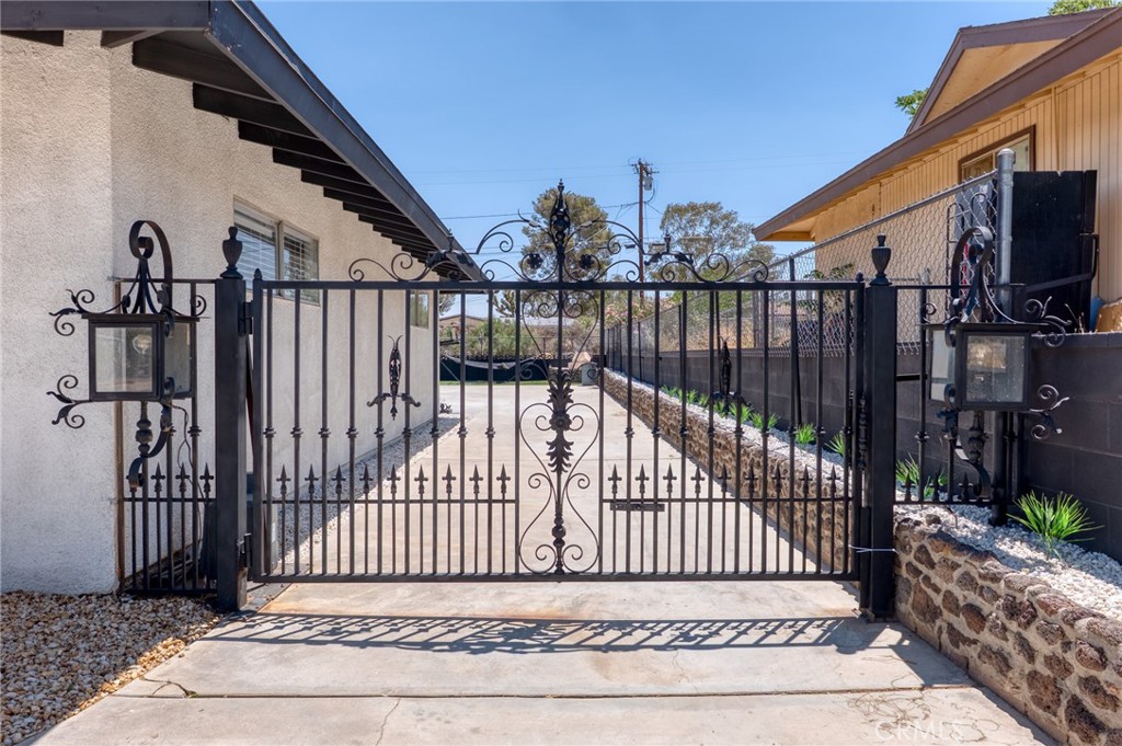 MLS #JT25143249 image #2