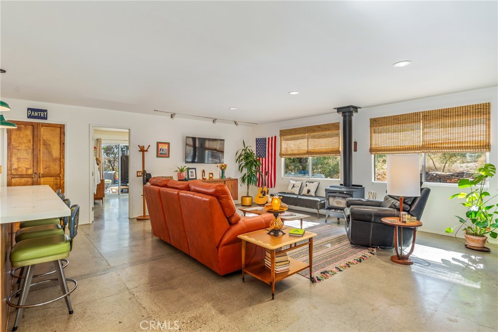 MLS #JT25180729 image #2